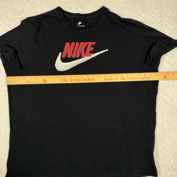 Nike Sportswear Short Sleeve Crewneck T-Shirt Black Red Logo Men's XXL Cotton - Picture 7 of 7